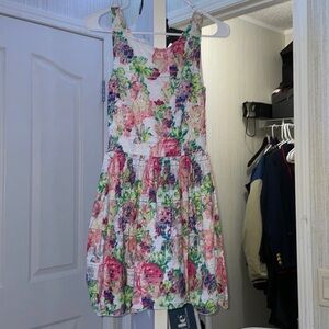 accidentally in love white floral dress. kids size small